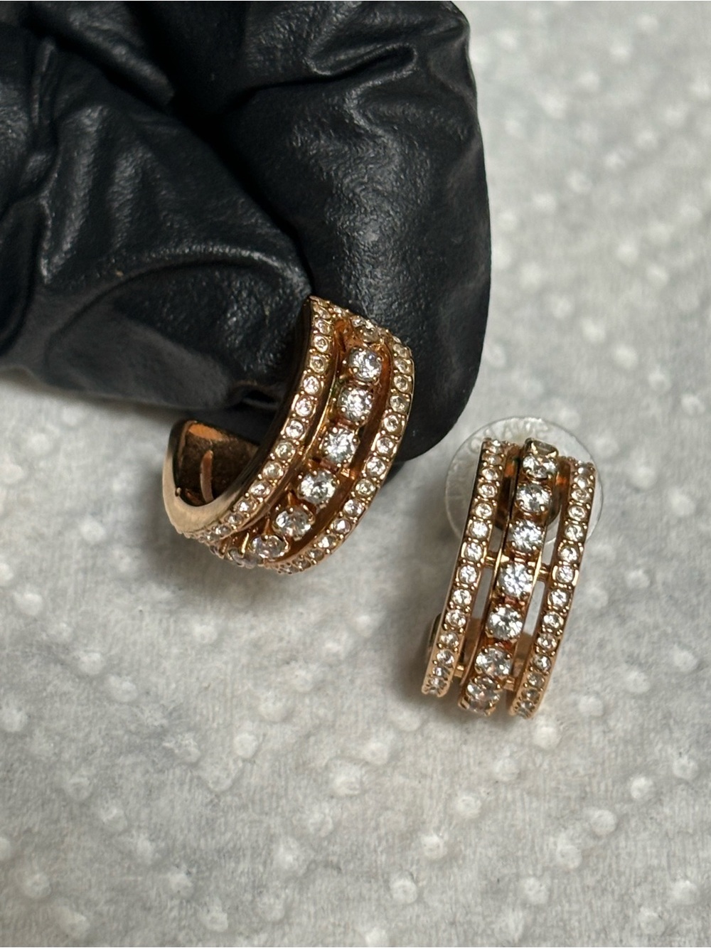 ✨Swarovski Rose Gold Triple-Row Crystal Hoop Earrings✨